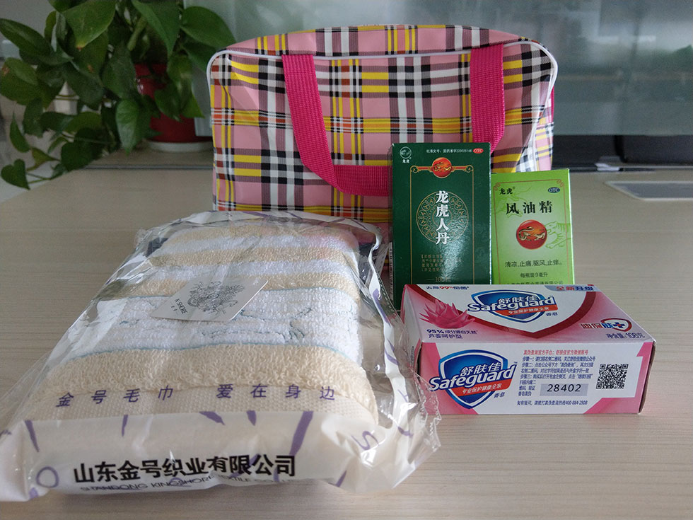 奥联夏日送清凉，工会关爱润心田